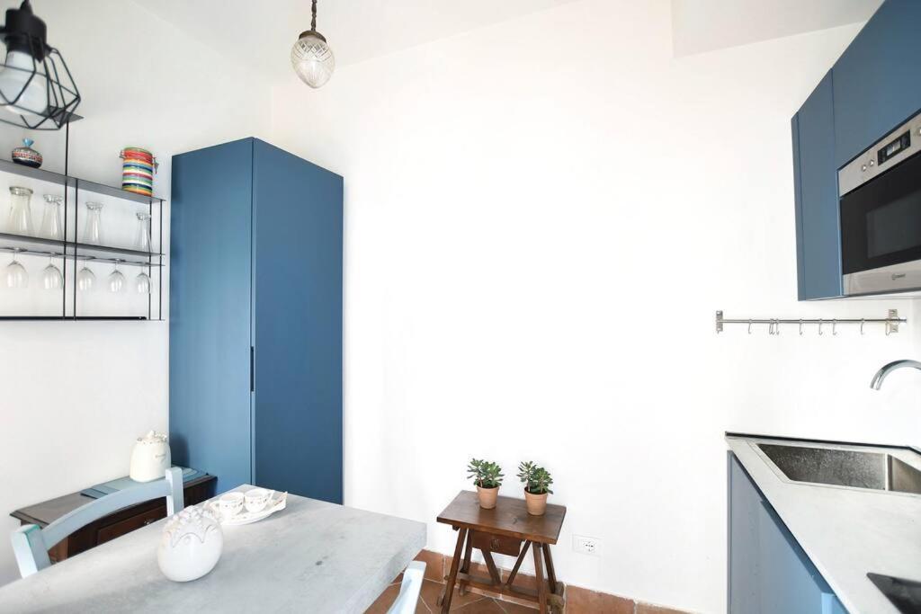 Ferienwohnung Iflat Agli Archetti Del Centro Palermo Exterior foto